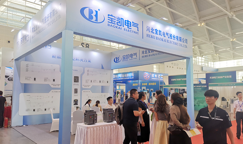 暴击行业天花板！jinnianhui今年会电气硬核技术亮相天津清洁能源展，引央视记者及能源产业巨头现场“挖宝”